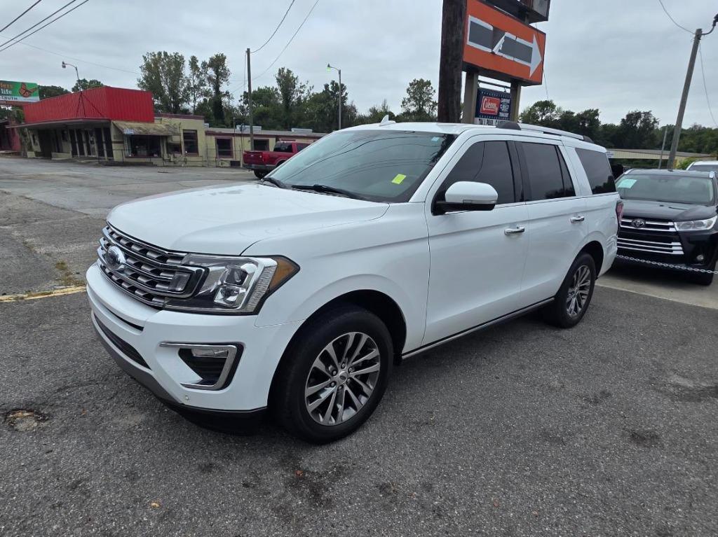 2018 Ford Expedition Limited's photo