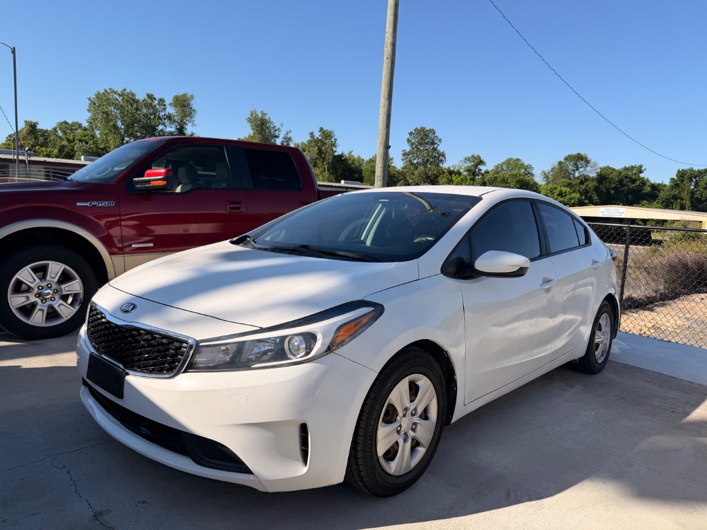 2018 Kia Forte LX's photo