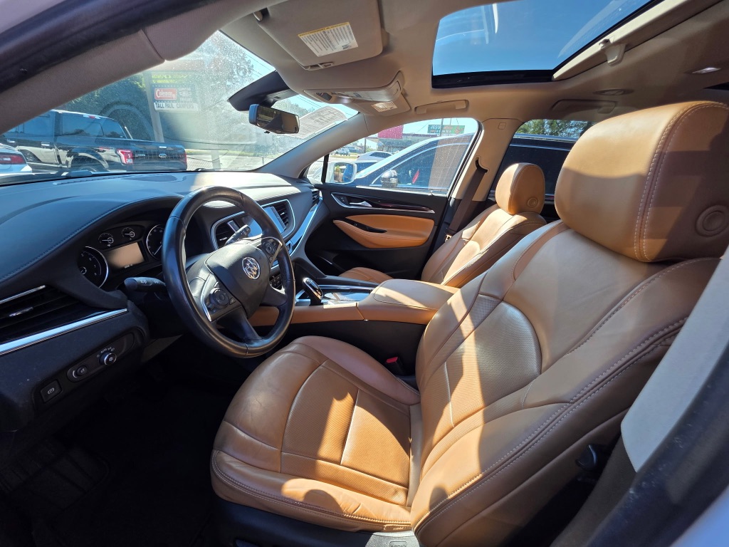 Buick Enclave photo 5