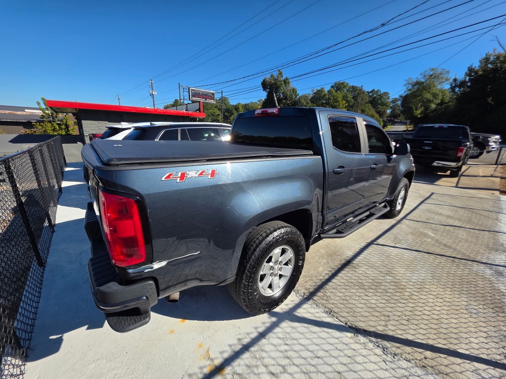 Chevrolet Colorado photo 3