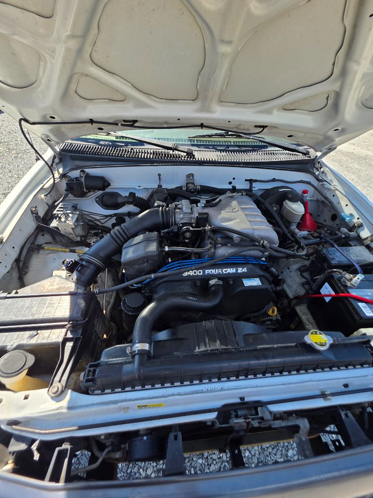 Toyota Tacoma photo 5