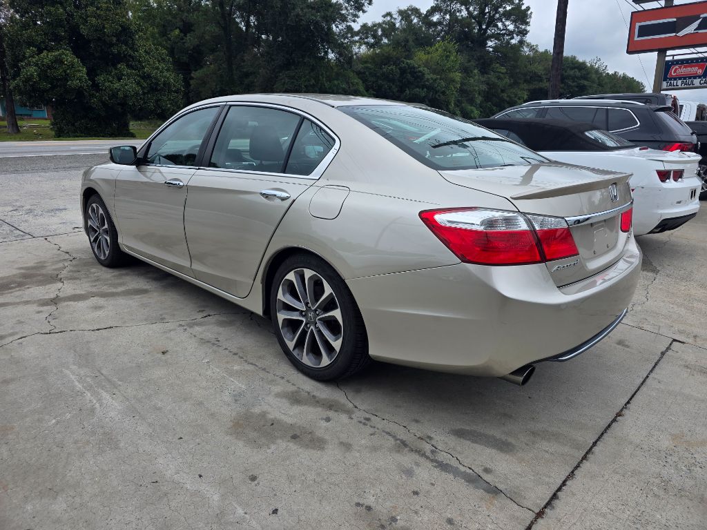 Honda Accord photo 4